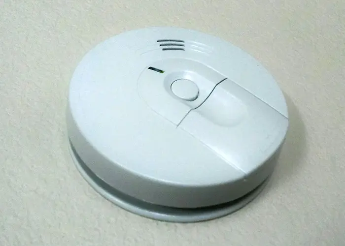 smoke alarm